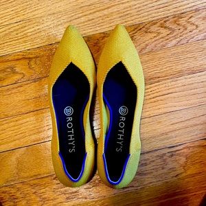 Rothy’s pointed marigold flats